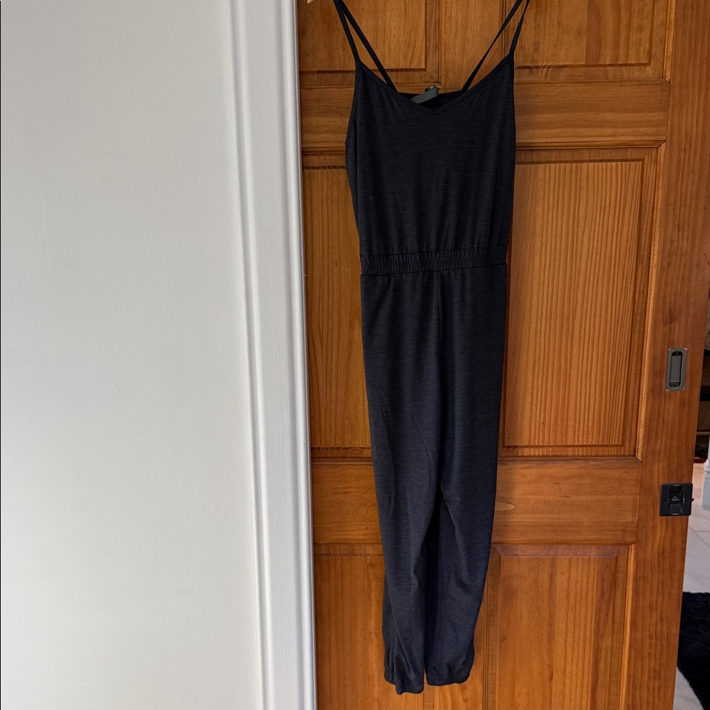 Vuori Navy Jumpsuit Romper Medium
